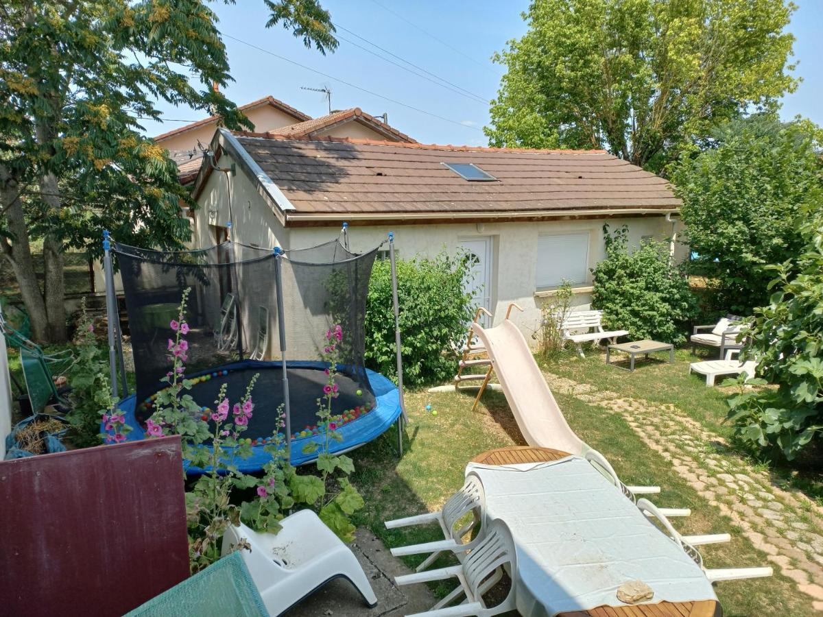 Jacques Et Paola Chanis Amberieu-en-Bugey Exterior photo